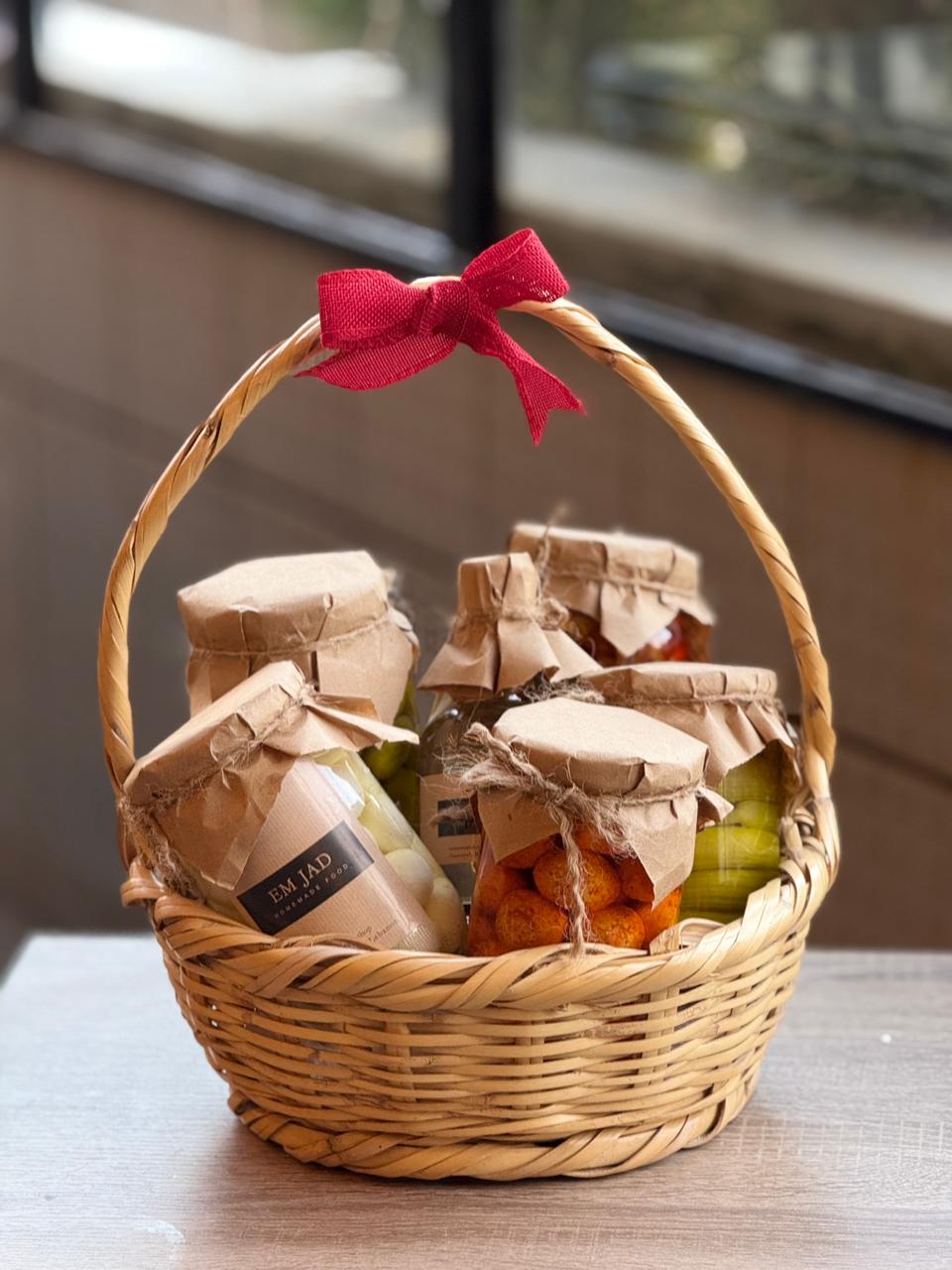 Grandmother’s Pantry Basket